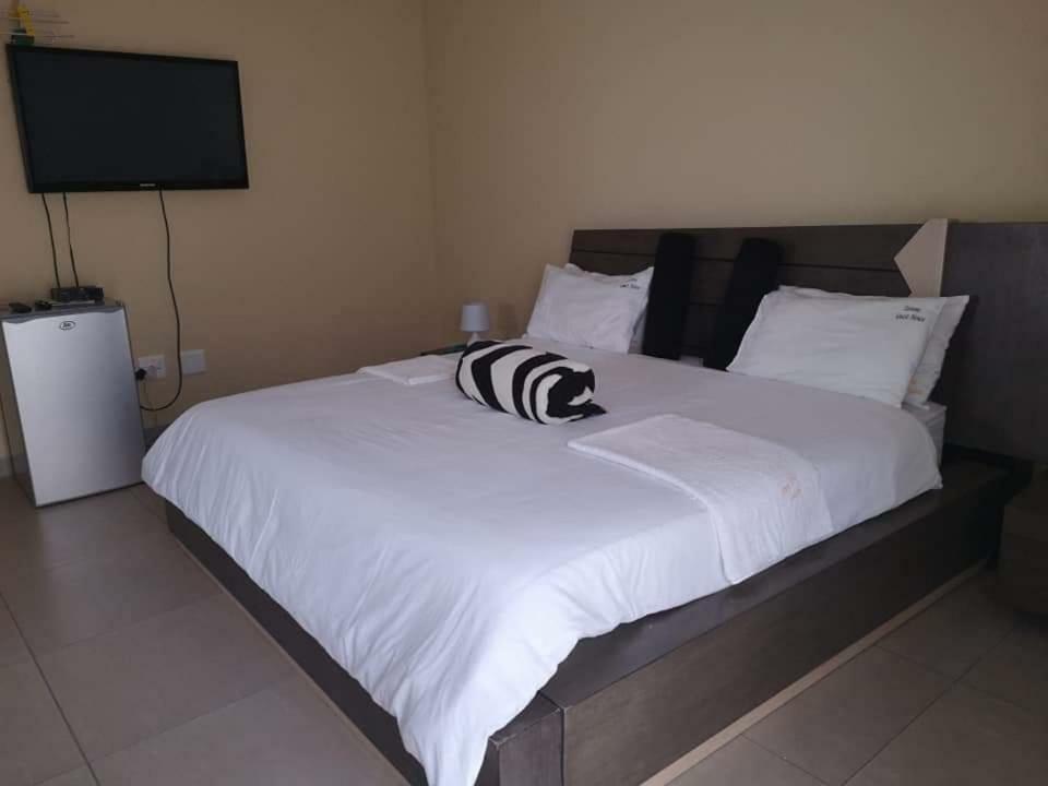 Stevens Guesthouse Swakopmund Camera foto