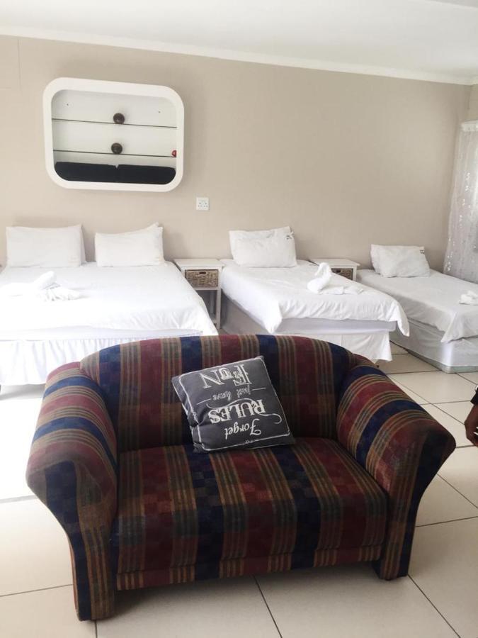 Stevens Guesthouse Swakopmund Esterno foto