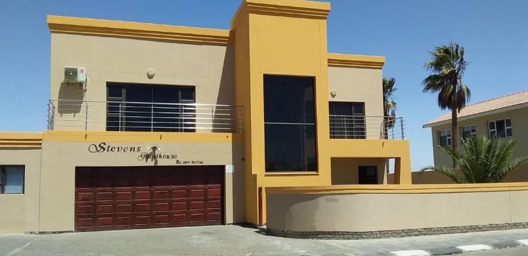 Stevens Guesthouse Swakopmund Esterno foto