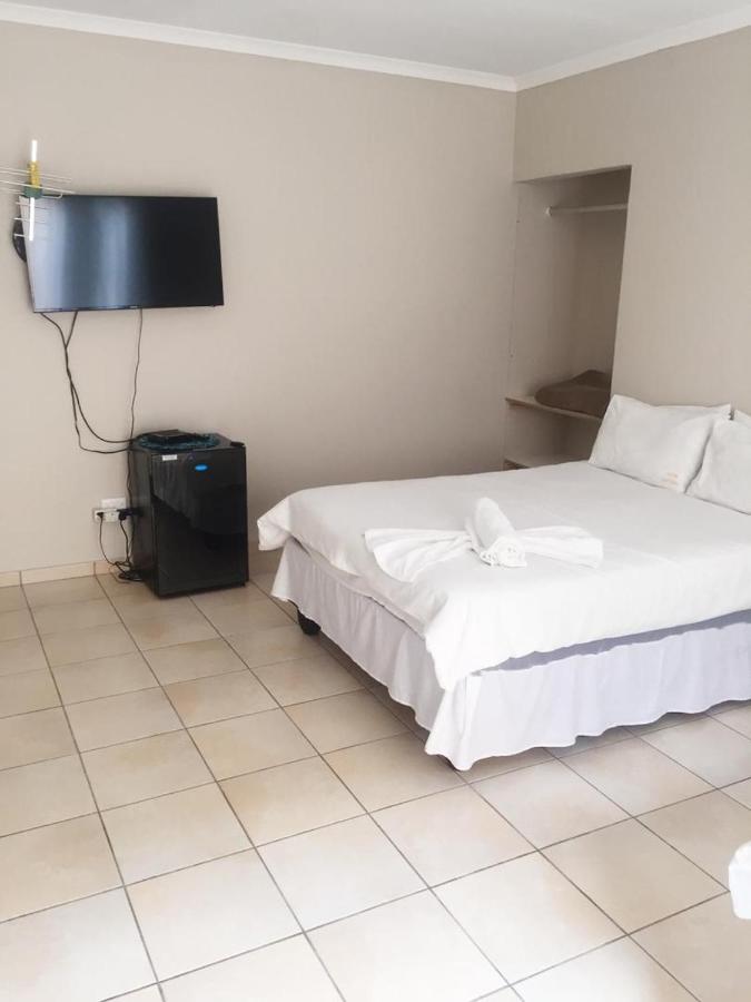 Stevens Guesthouse Swakopmund Esterno foto